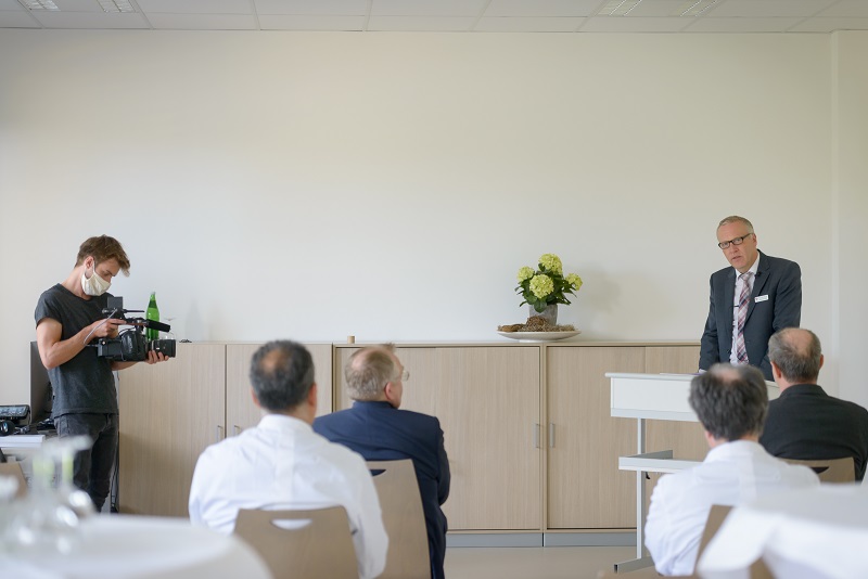 Szenenfoto von Videoaufnahmen während eines Vortrages von Geschäftsführer Herrn Thomas Kruse (Foto: Antje Schimanke)