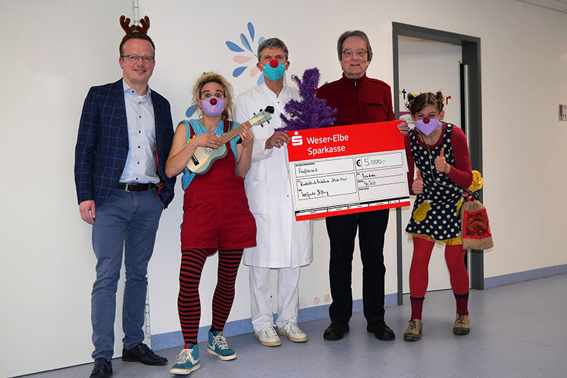 Spendenübergabe durch die Welfonder-Stiftung für Klinikclowns-Besuche an der Kinderklinik des Klinikums Bremerhaven-Reinkenheide (2023)