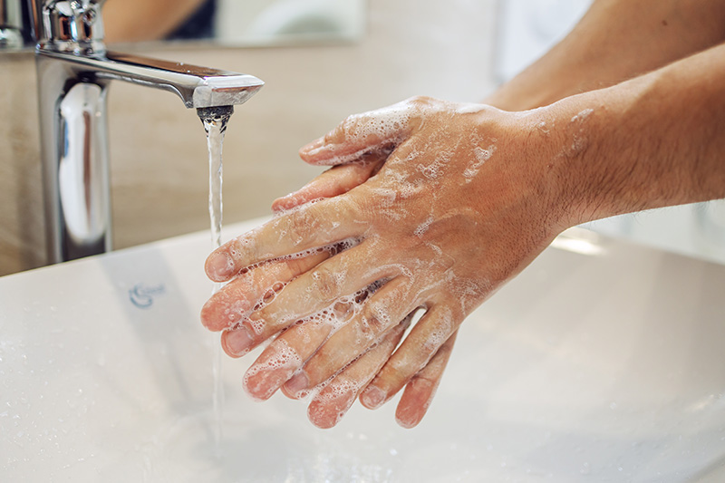 Schmuckbild: Händewaschen (Quelle: Adobe Stock)