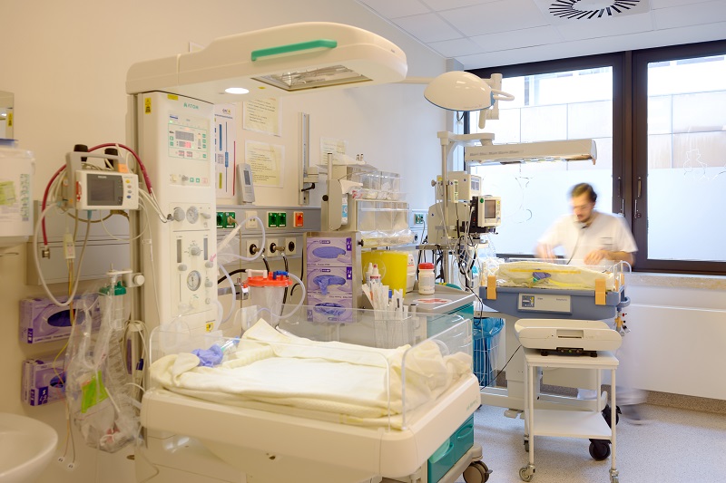 Zimmer auf der Früh- und Neugeborenen-Intensivstation am Klinikum Bremerhaven-Reinkenheide