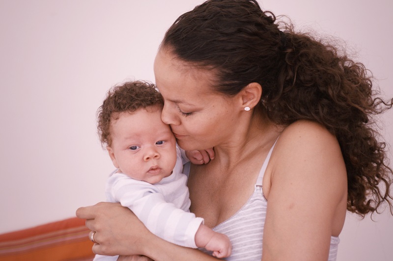 Mutter und Baby im Eltern-Kind-Zentrum am Klinikum Bremerhaven-Reinkenheide