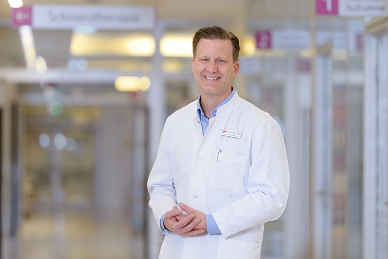 PD Dr. med. Jörg Ebmeyer, Chefarzt in der Klinik der Hals, Nasen-, Ohrenheilkunde am Klinikum Bremerhaven-Reinkenheide (Foto: Antje Schimanke)