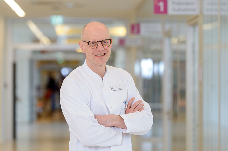Jens Fehr, Oberarzt in der Klinik für Gynäkologie und Geburtshilfe am Klinikum Bremerhaven-Reinkenheide (Foto: Antje Schimanke)