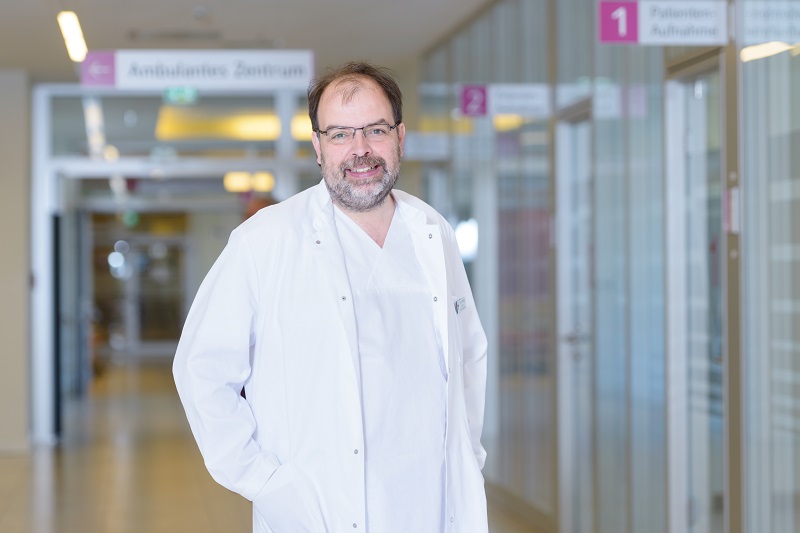 Jörg Fierlings, Chefarzt der Zentralen Notaufnahme am Klinikum Bremerhaven-Reinkenheide (Foto: Antje Schimanke)