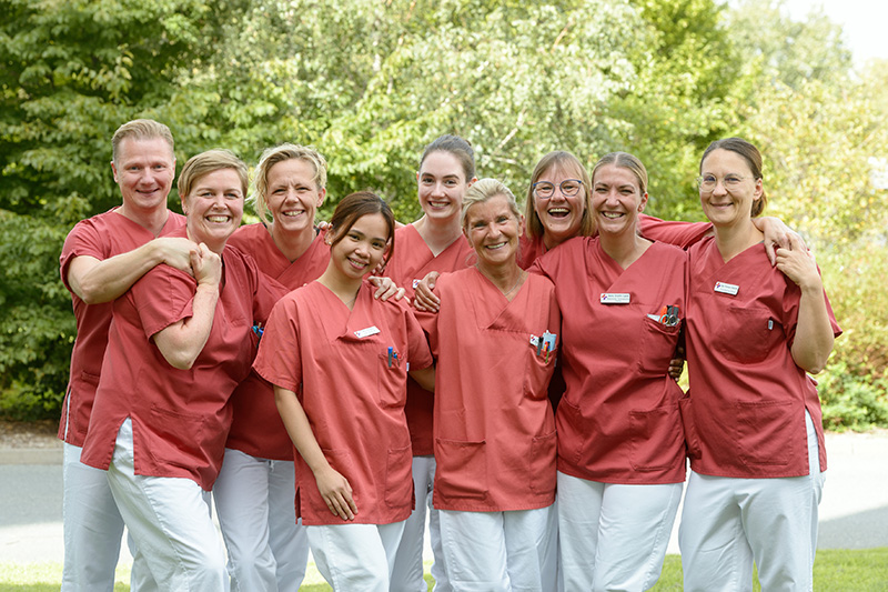 Gruppenfoto vom Team der Dialyse am Klinikum Bremerhaven-Reinkenheide (Foto: Schimanke)