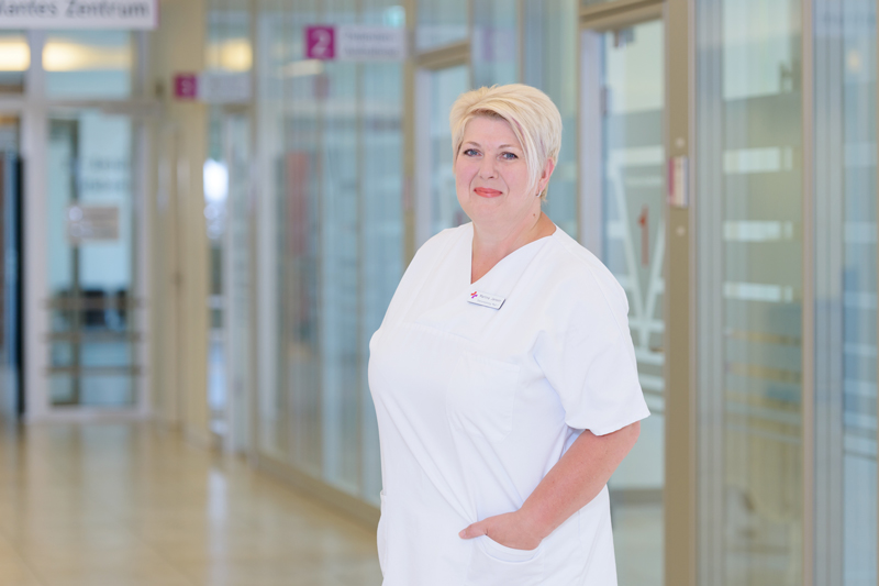 Martina Janson, Krankenschwester und Leitung Unterstützungsdienste am Klinikum Bremerhaven-Reinkenheide (Foto: Antje Schimanke)