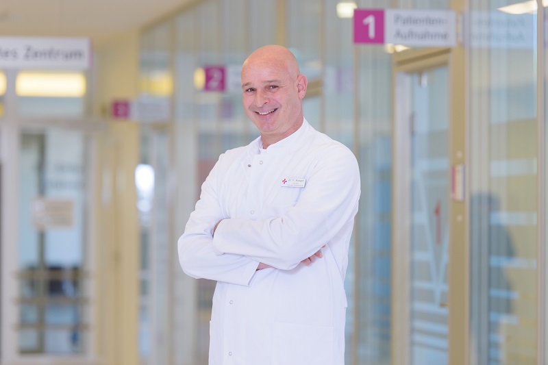 Dr. med. Paul Roesgen, Leitender Oberarzt in der Zentralen Notaufnahme am Klinikum Bremerhaven-Reinkenheide (Foto: Antje Schimanke)