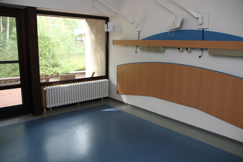 ein leergeräumtes Krankenzimmer